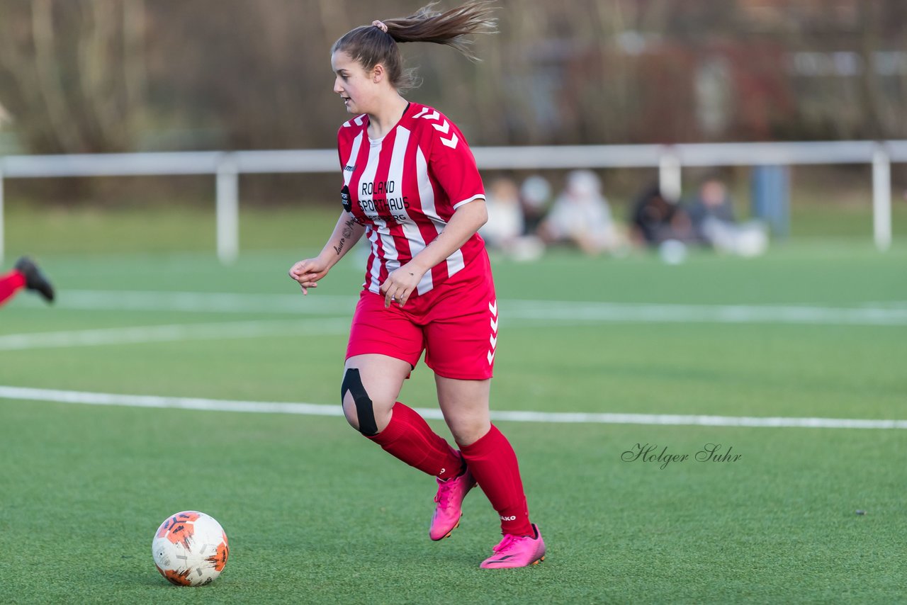 Bild 145 - wBJ SV Wahlstedt - TuS Tensfeld : Ergebnis: 0:1